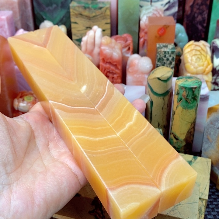 青田石印石奚****法印尼石头