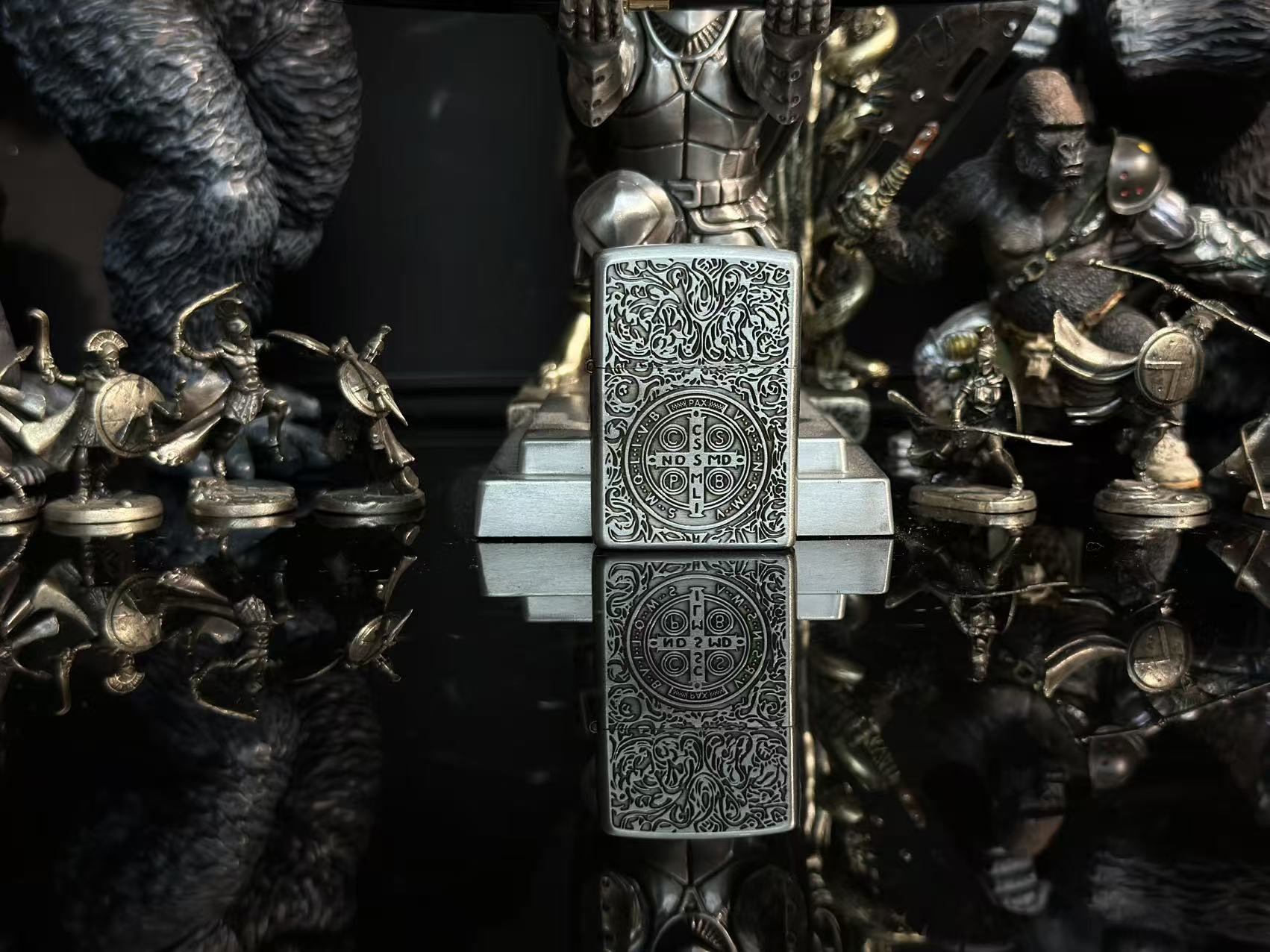 国风古银双面康斯坦丁打火机【全新机无煤-油】