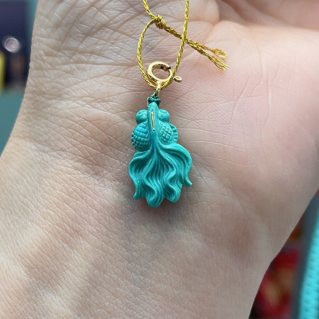 绿松石颈饰未镶嵌