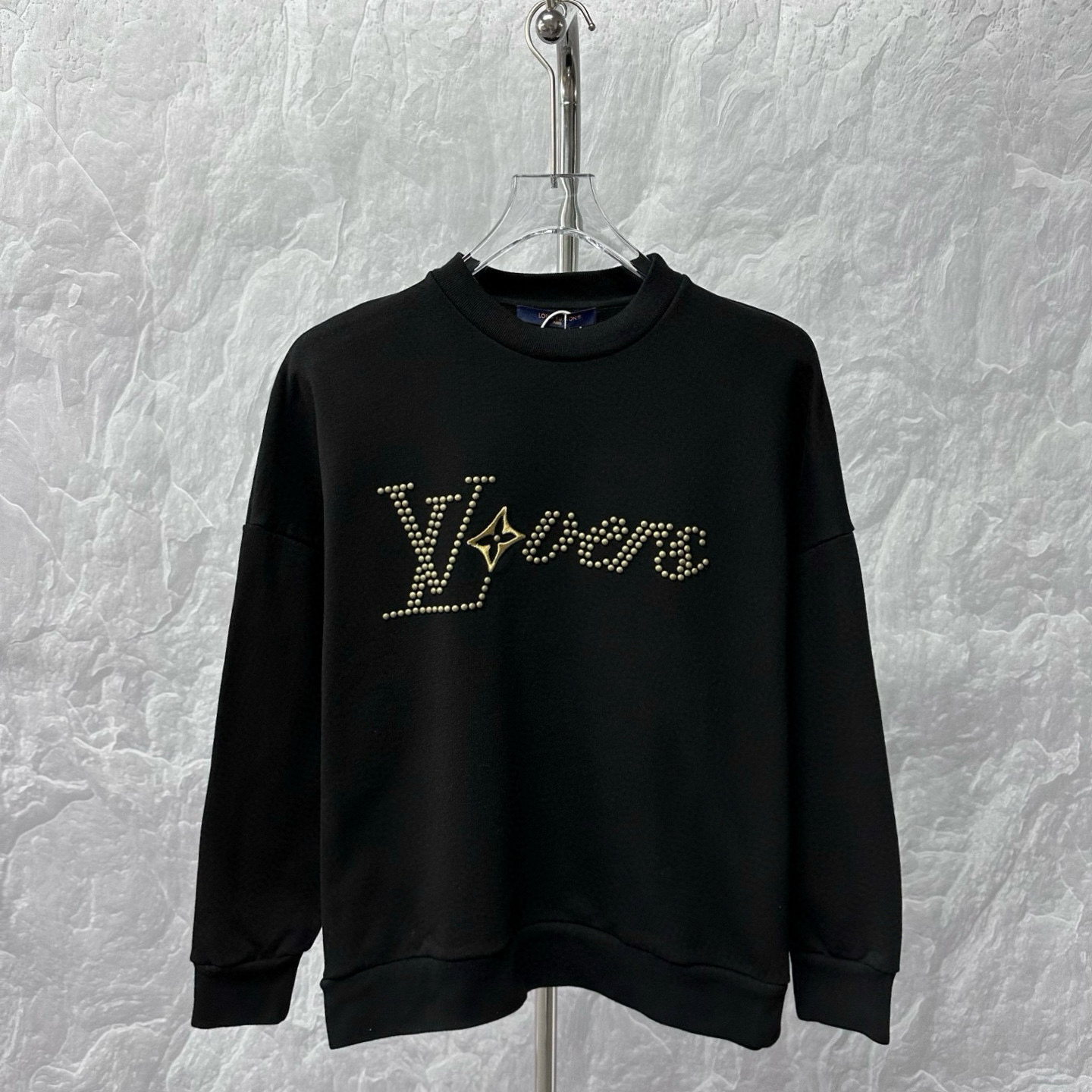 未使用 LouisVuitton/路易威登 FW24菲董联名铆钉卫衣S码P02103