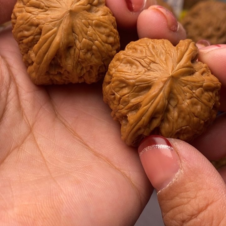 文玩核桃把件36铁锤