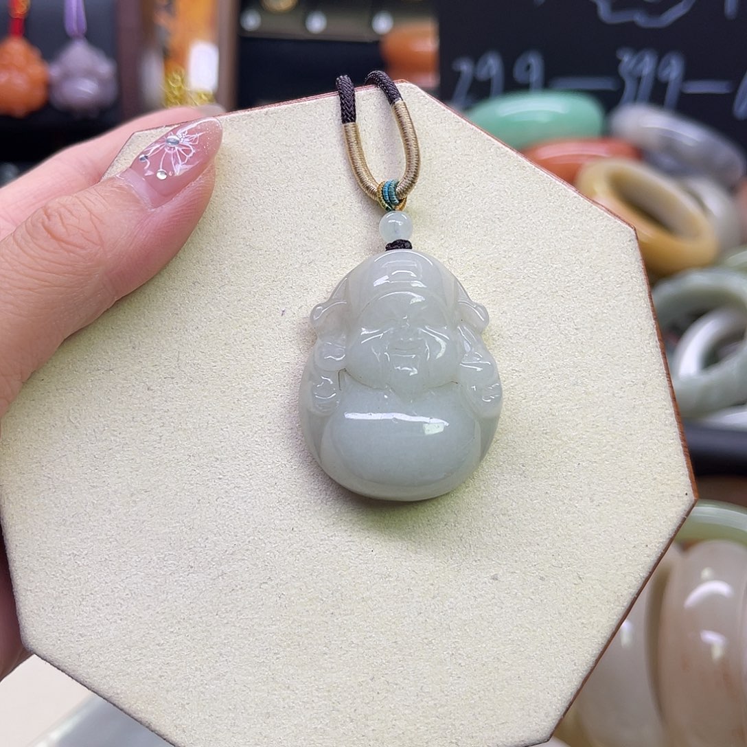 石英岩玉未镶嵌手镯