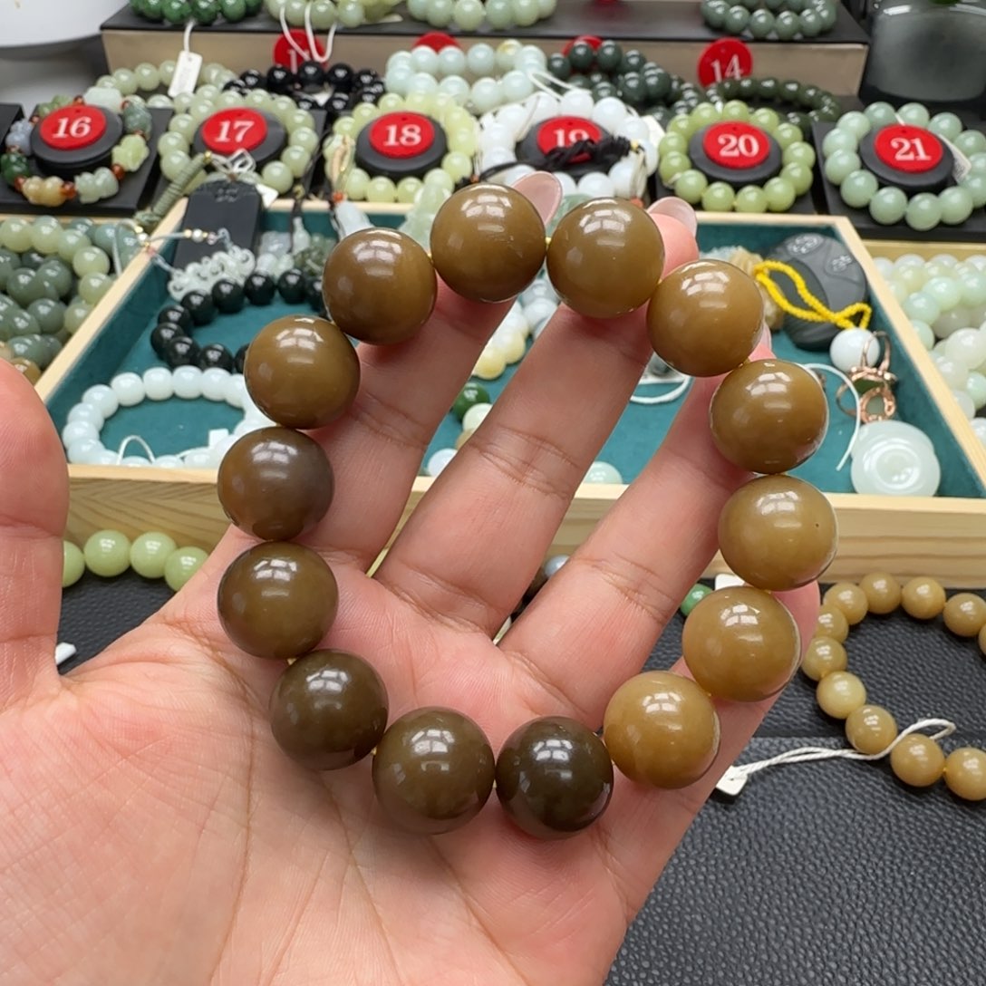 A****和田玉未镶嵌手链17