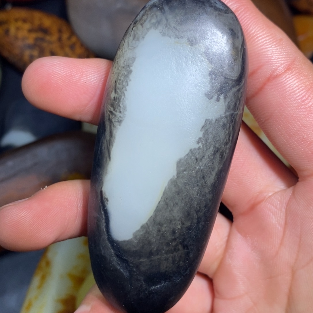 山***3和田玉未镶嵌珠宝奇石