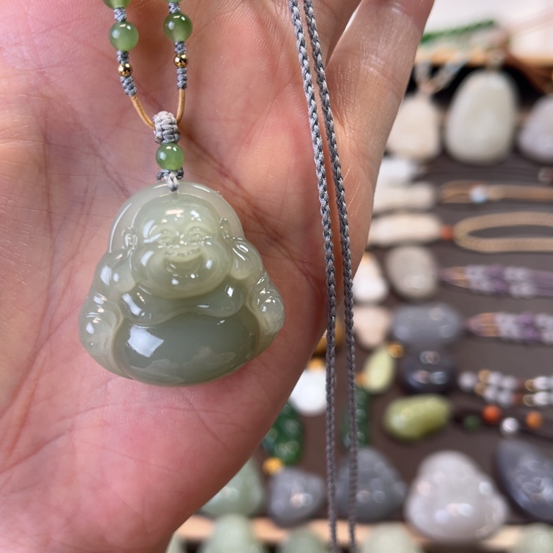 和田玉颈饰未镶嵌凌*佛公