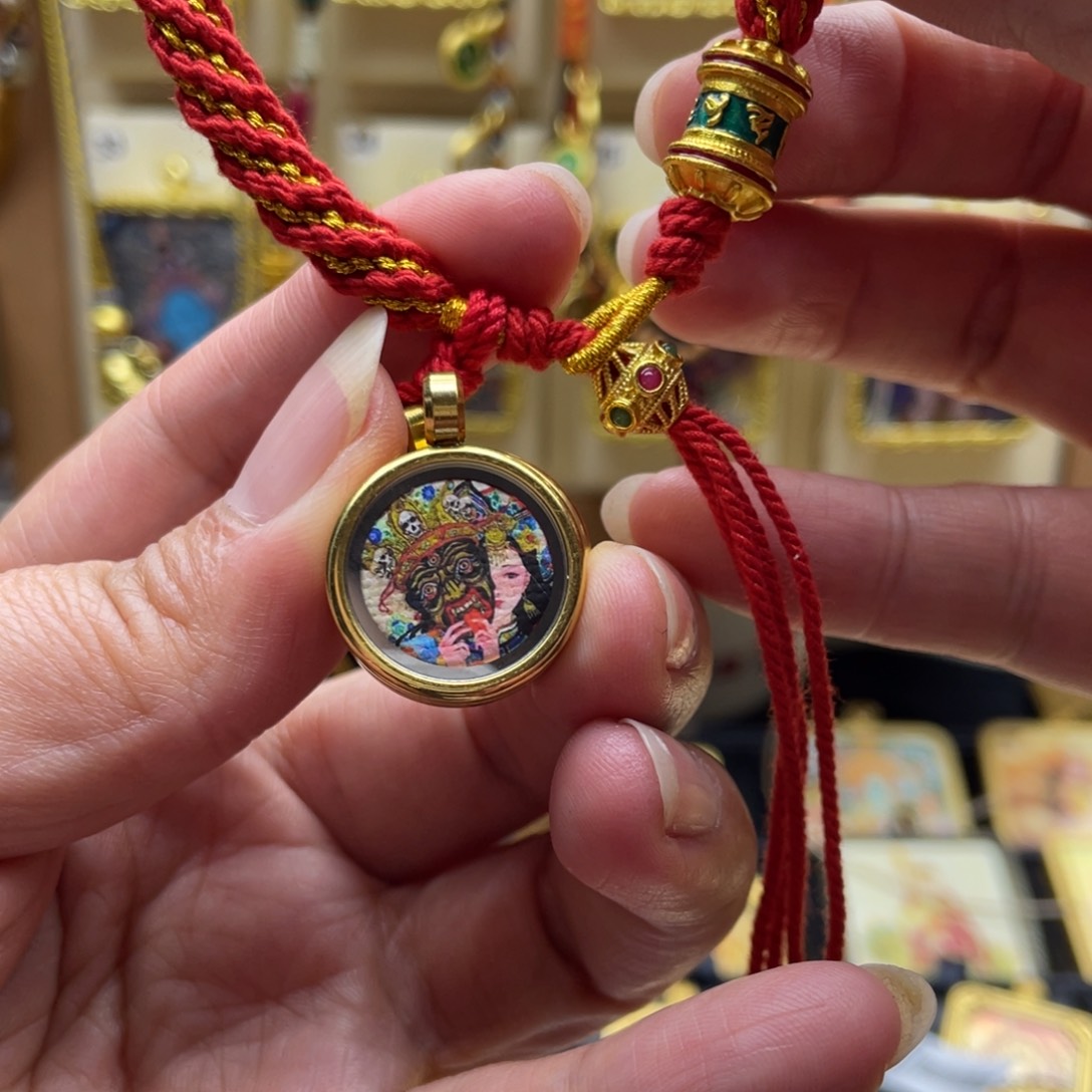 吊坠突****2唐卡一步到位一步到家