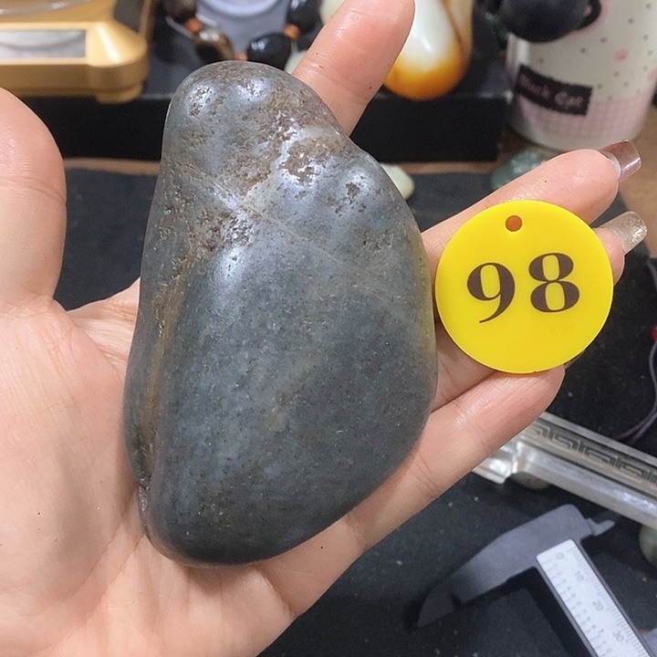 未镶嵌和田玉（糖玉）挂件