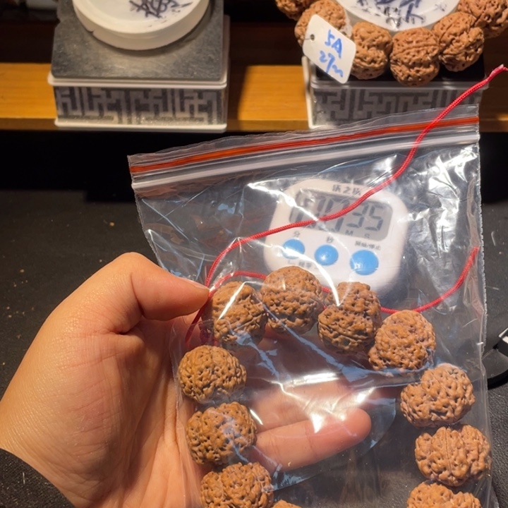 师***贸金刚菩提手串这个