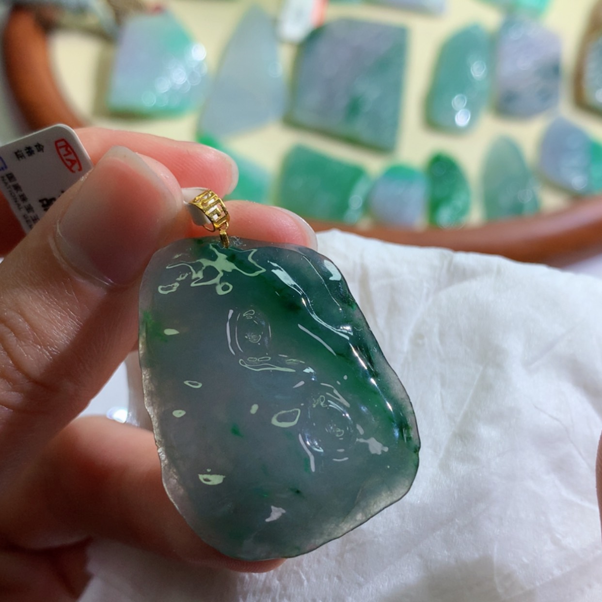 【闪购商品】翡翠吊坠(不含链)未镶嵌 1984