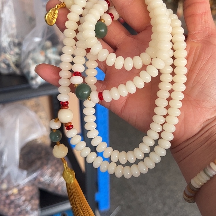 吊坠白玉菩提斜挎链