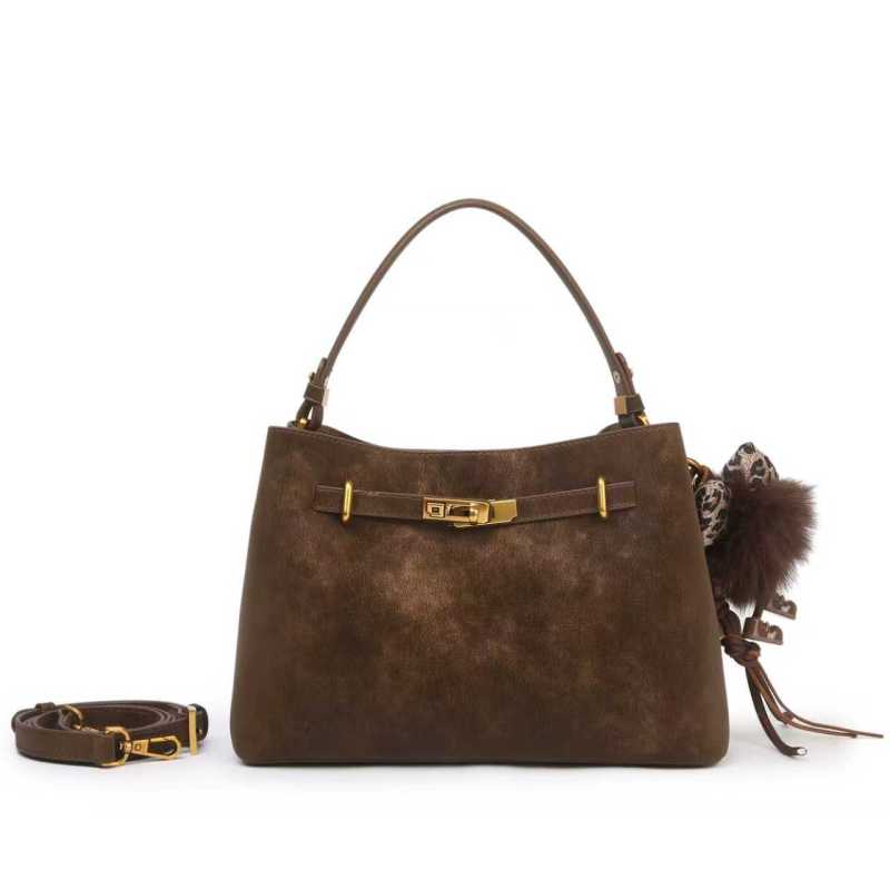 【RAIN.CUN】SKL-7827-摩卡色RAIN.CUN气质百搭简约斜跨轻奢女包