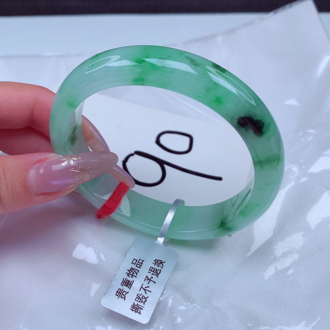 翡翠手镯未镶嵌翡翠56贵妃