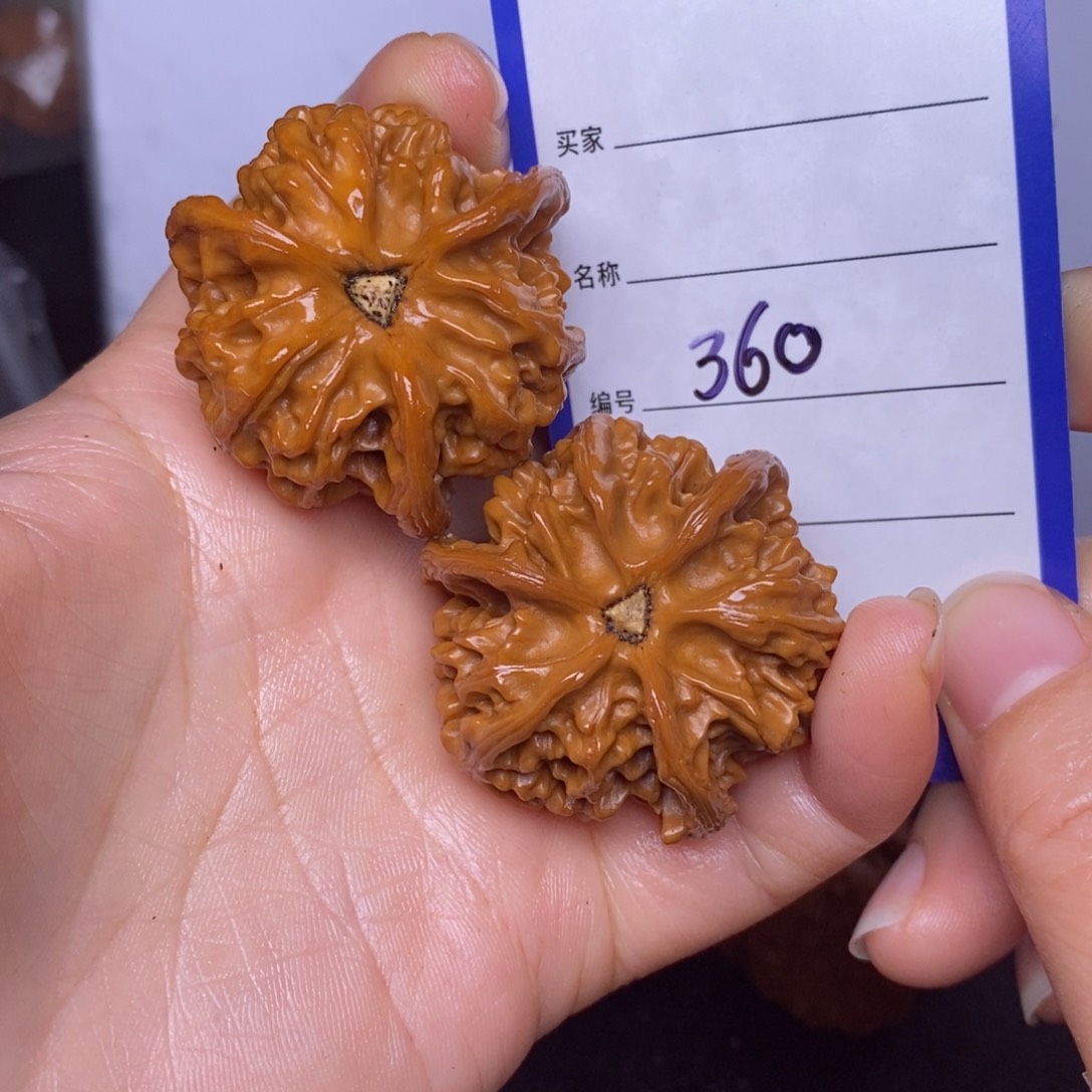 文玩核桃把件360/39三棱