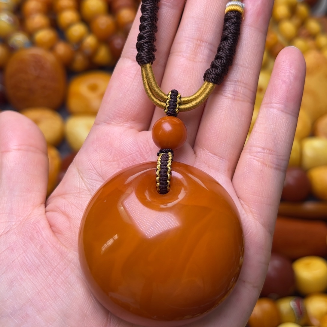 蜜蜡未镶嵌珠宝奇石超级大漏清货价99