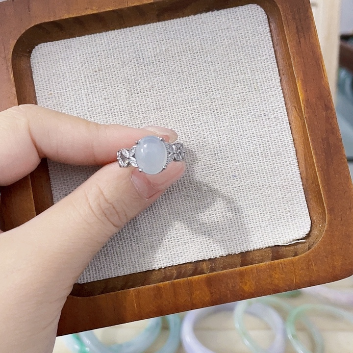 翡翠未镶嵌颈饰天然翡翠Ａ货