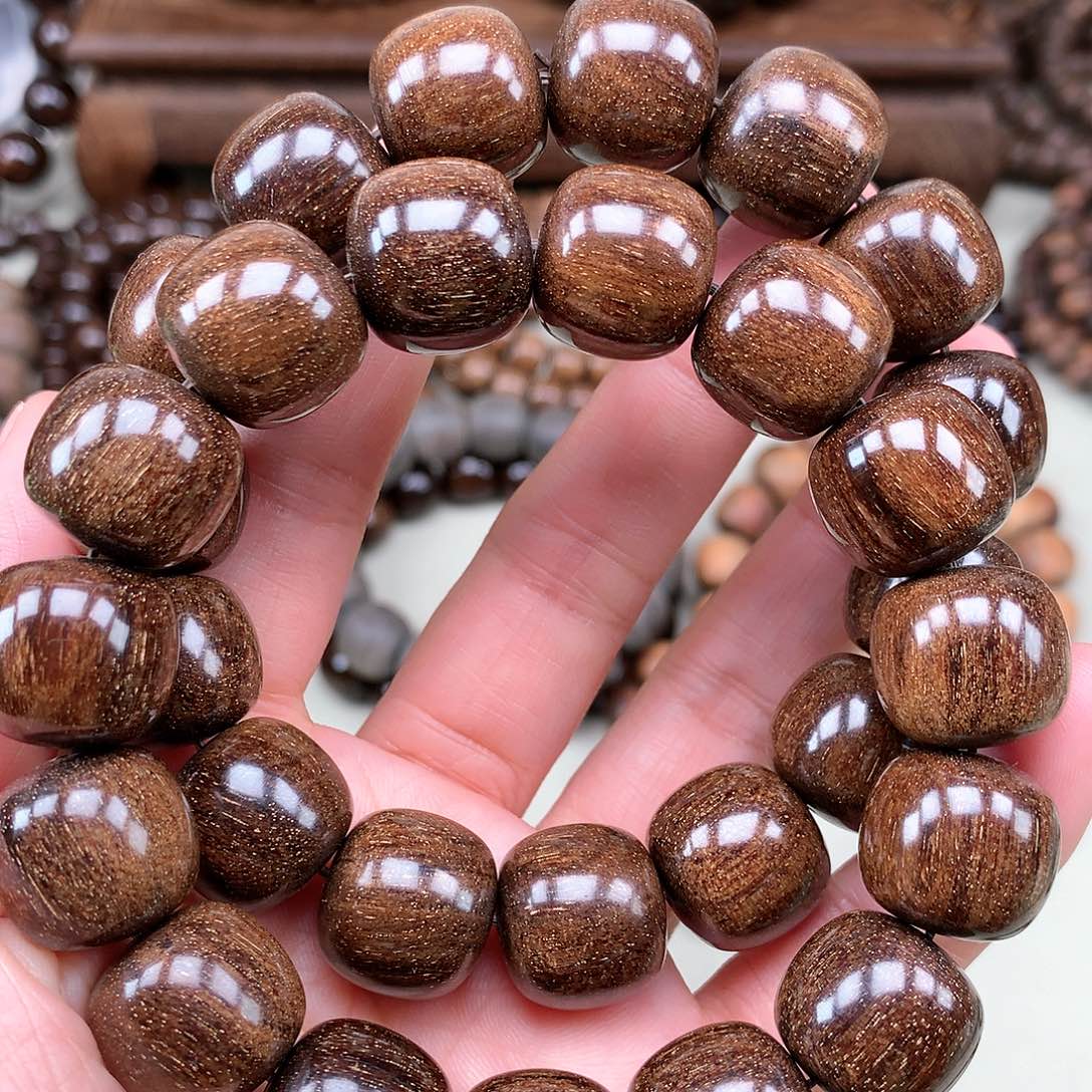 【闪购商品】贡木其他巴贡暗月黑底1516发其中一串福利