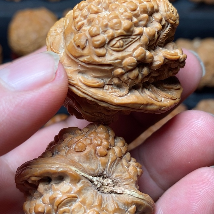 —***—文玩核桃把件金蟾