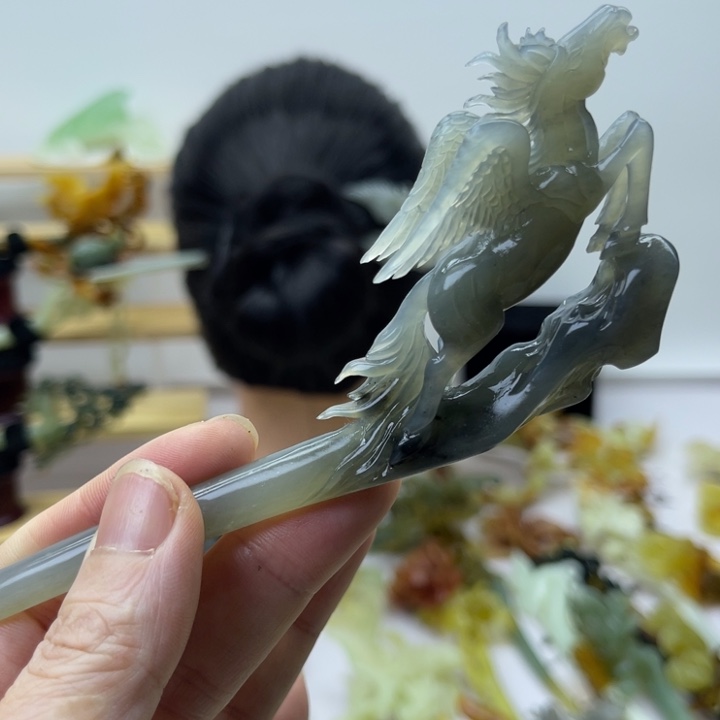 不***能蛇纹石玉合金发饰