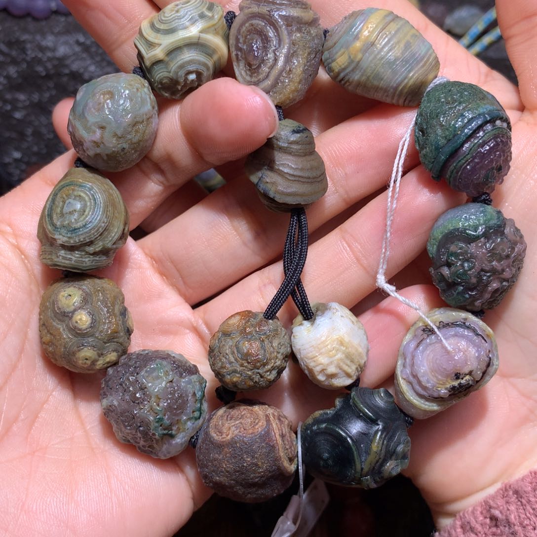 未镶嵌玛瑙/玉髓珠宝半成品