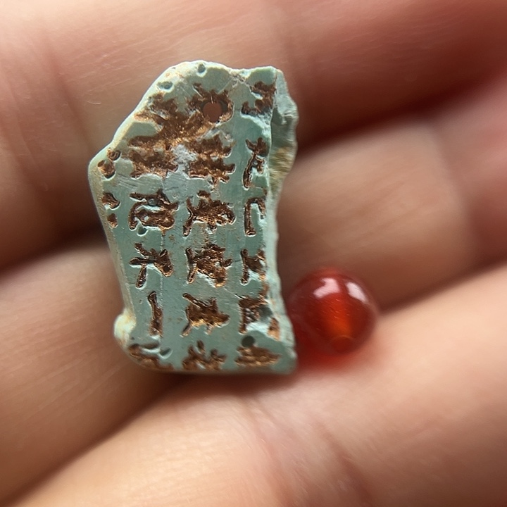 南红玛瑙未镶嵌颈饰