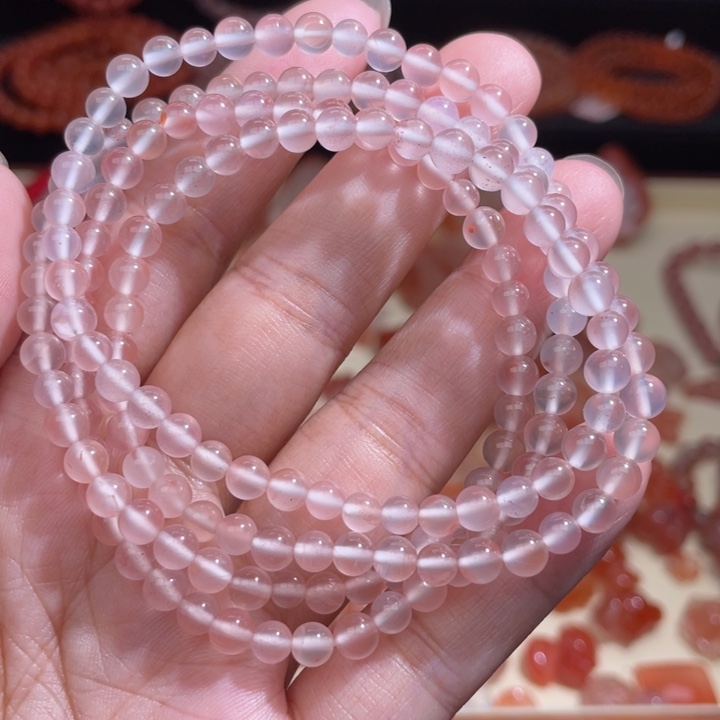 南红玛瑙冰粉多圈4.4m+未镶嵌730