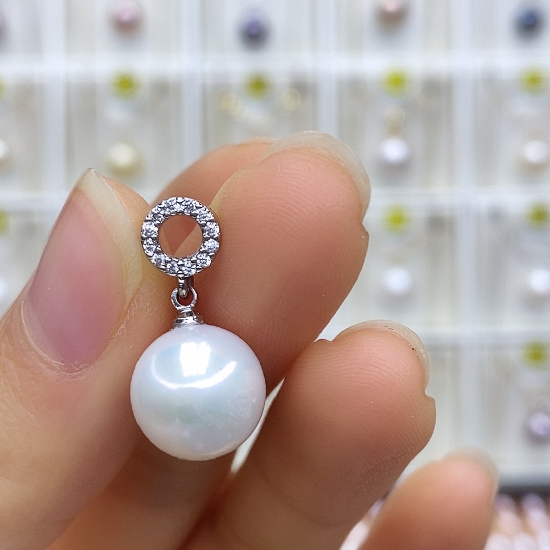 吊坠(赠链)未镶嵌淡水珍珠