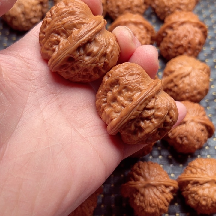 文玩核桃吊坠元宝43