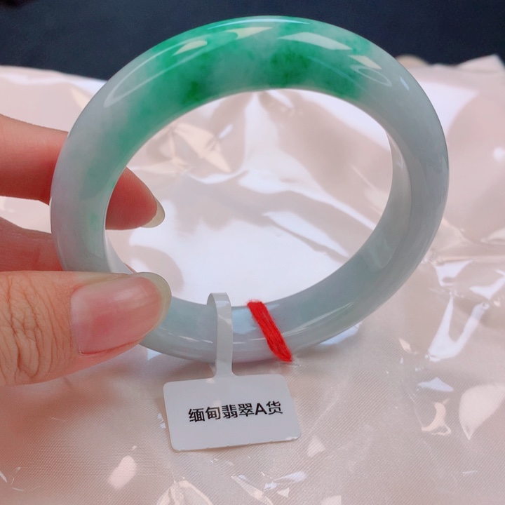 未镶嵌手镯翡翠55圈