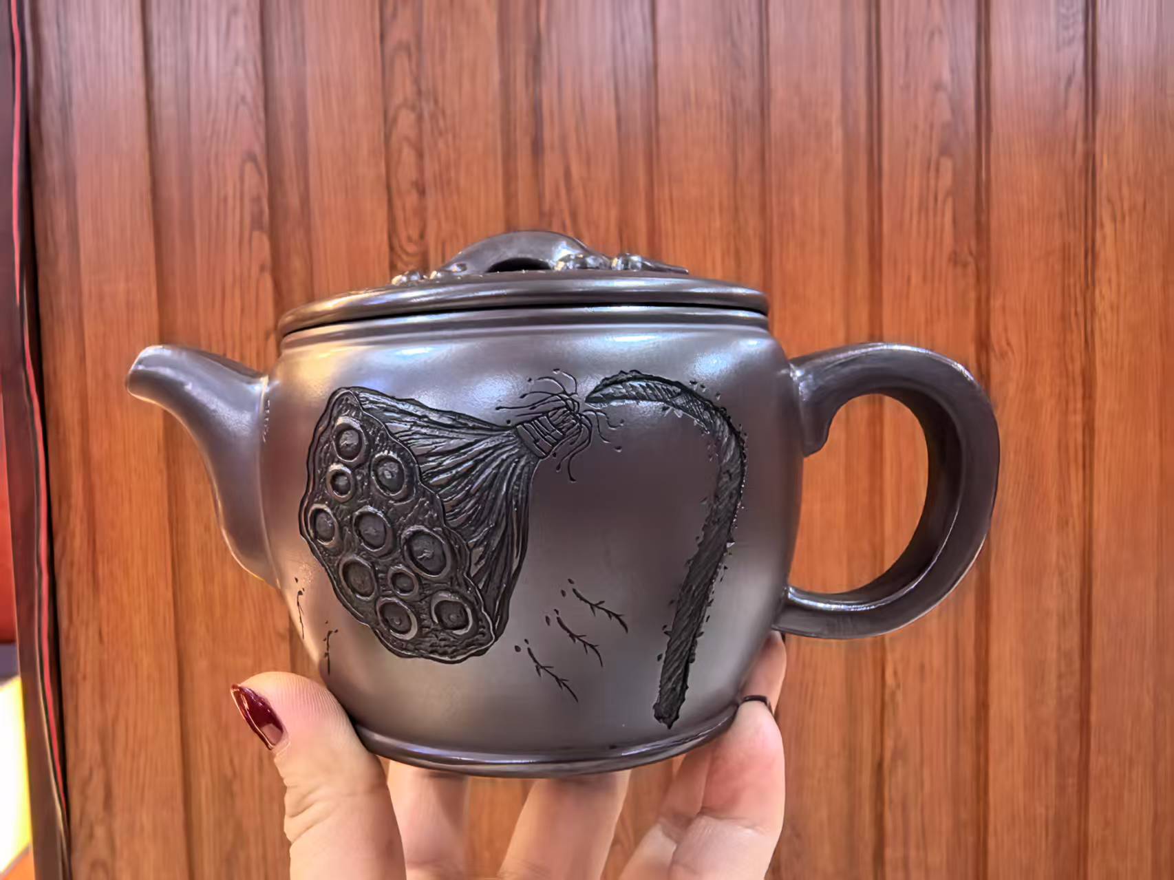 莲蓬如意汉瓦紫茄泥紫砂壶【维】