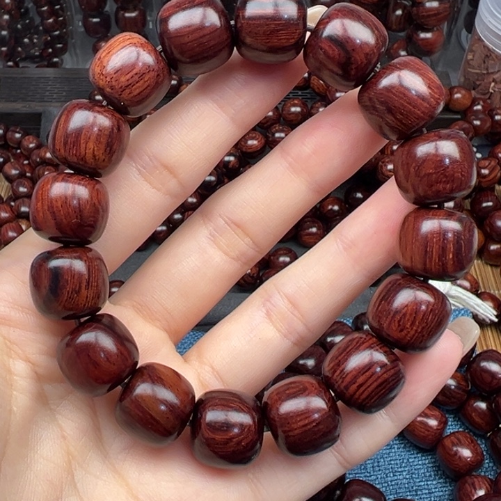 藤类海南红降1314老型（瑕疵)