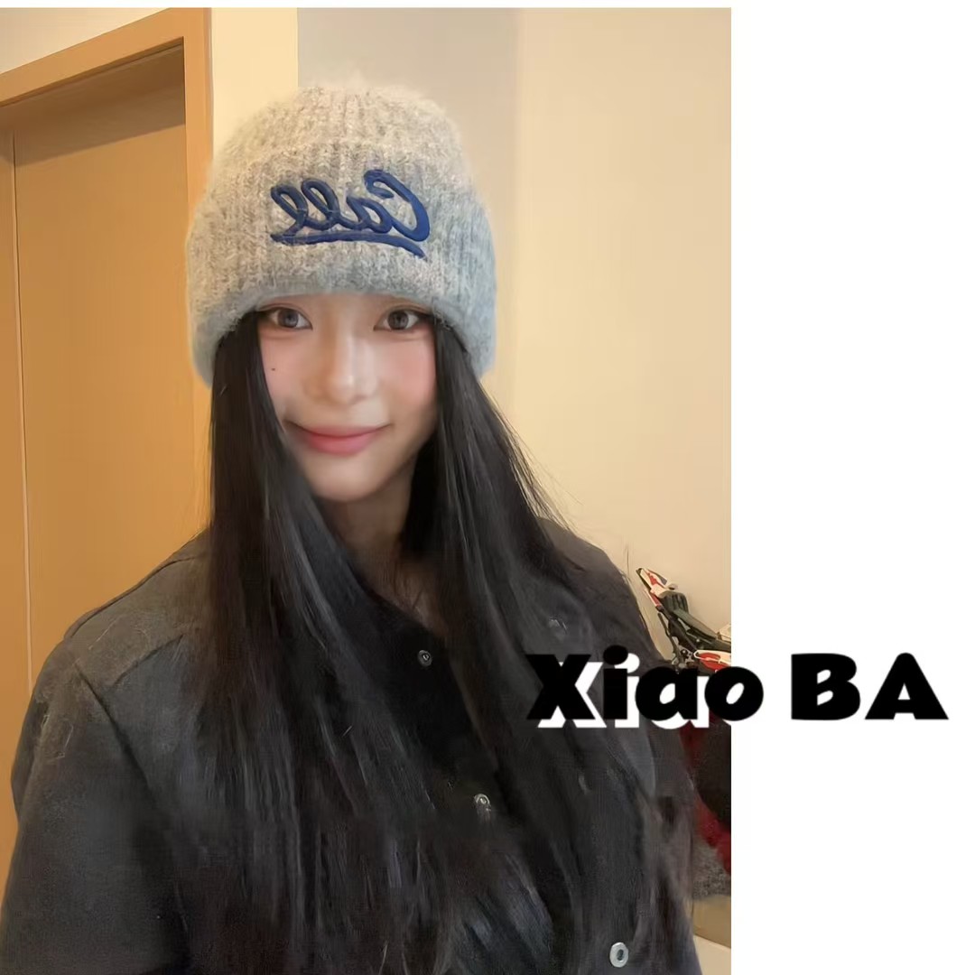 2025新款caee字母针织帽女秋冬大头围宽松毛线帽子护耳保暖冷帽韩