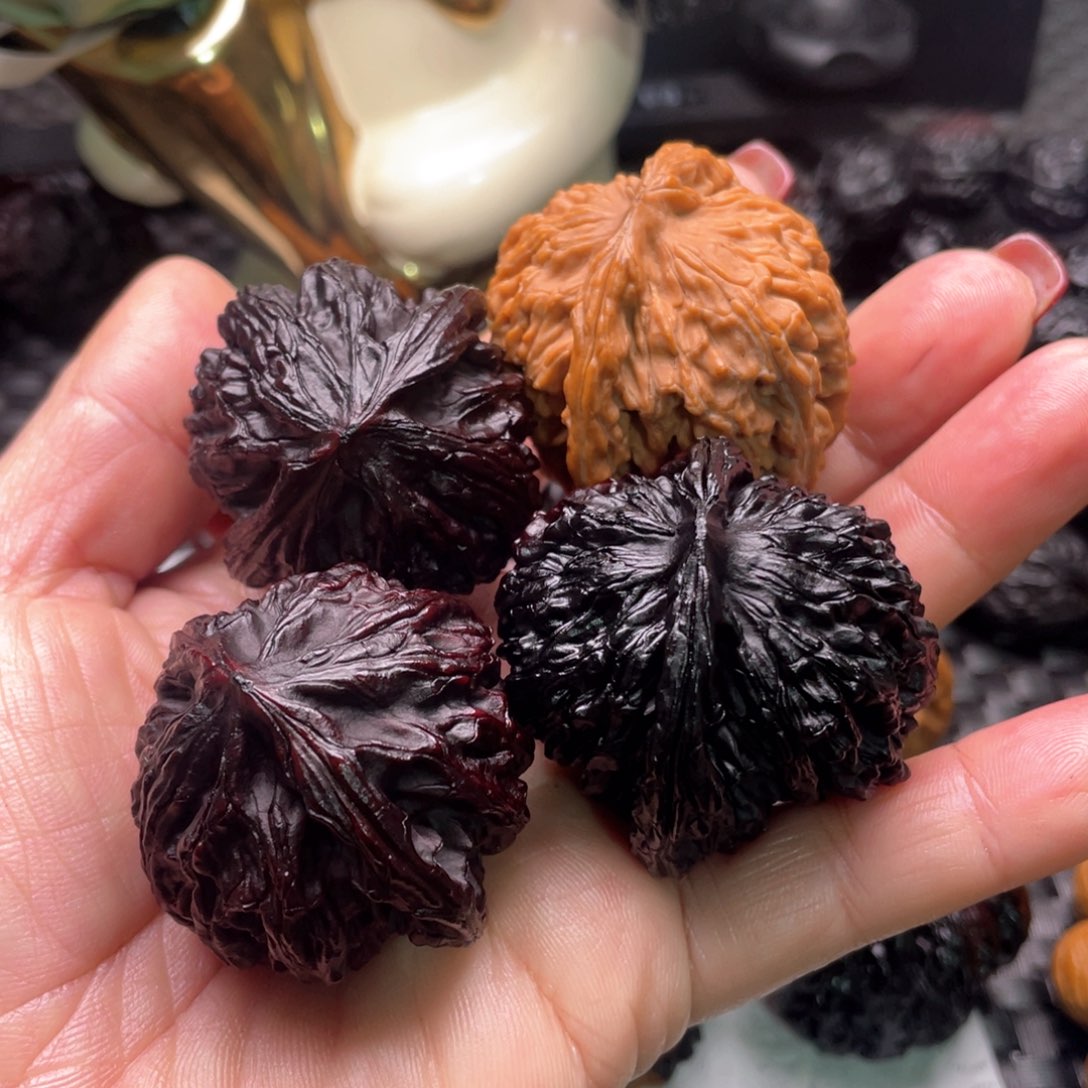 l****0文玩地闷灯笼，四座楼，43尺寸40尺寸