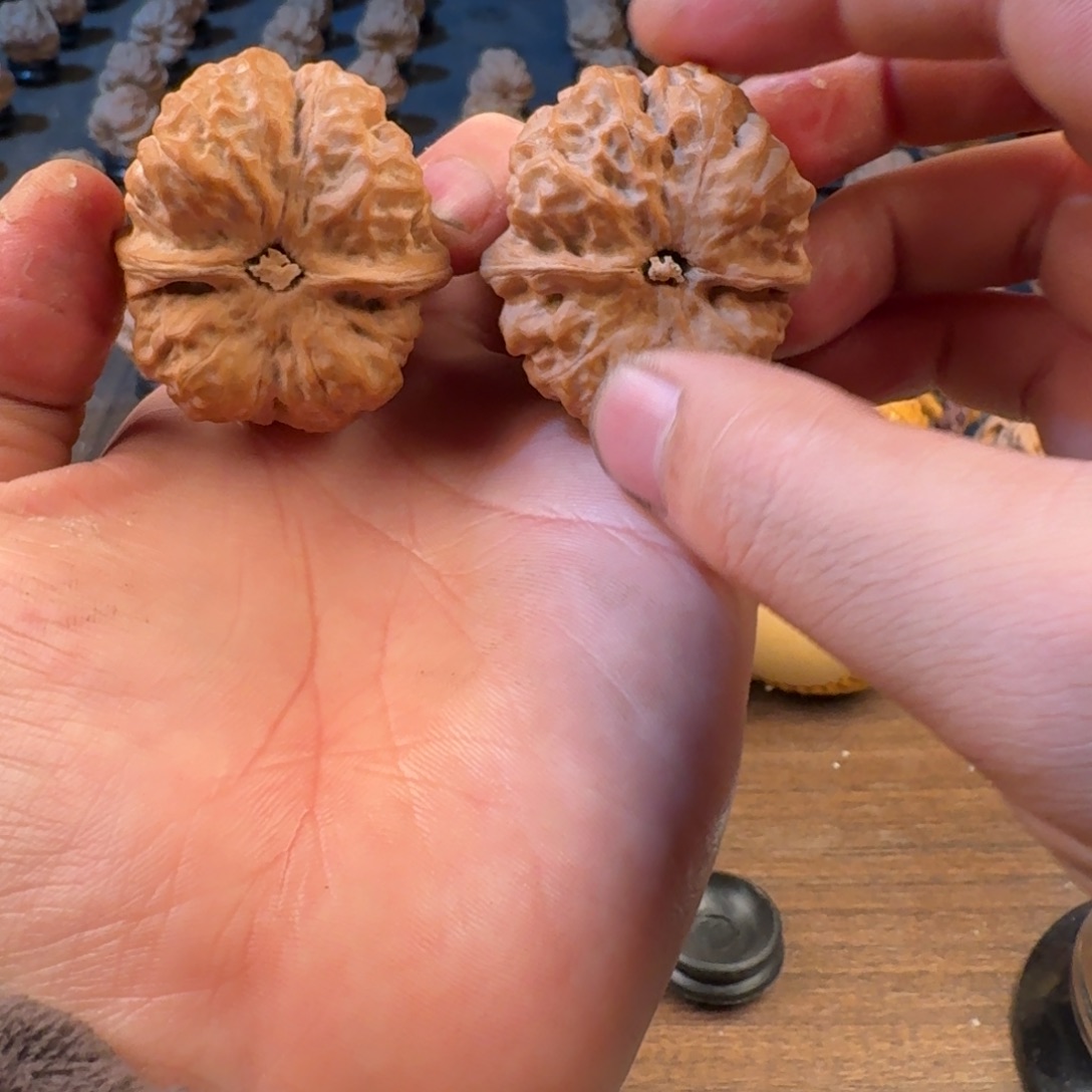 不***财吊坠文玩核桃蛤蟆的眼睛是真的好看啊我