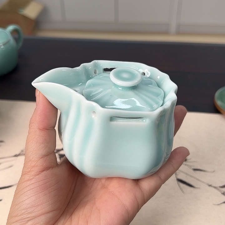 龙泉云间青瓷小米茶器