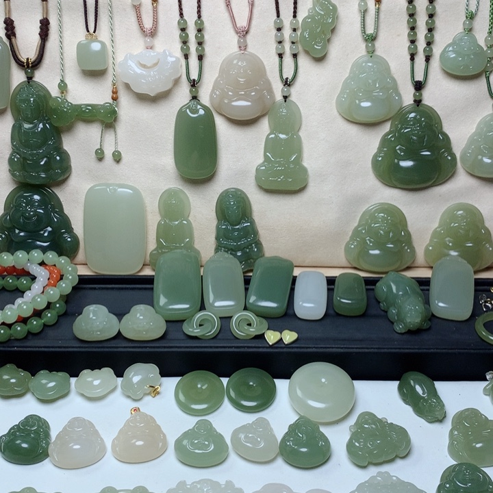 和田玉吊坠未镶嵌