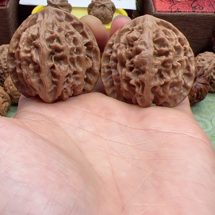 文玩核桃吊坠苹果园文玩核桃手把件