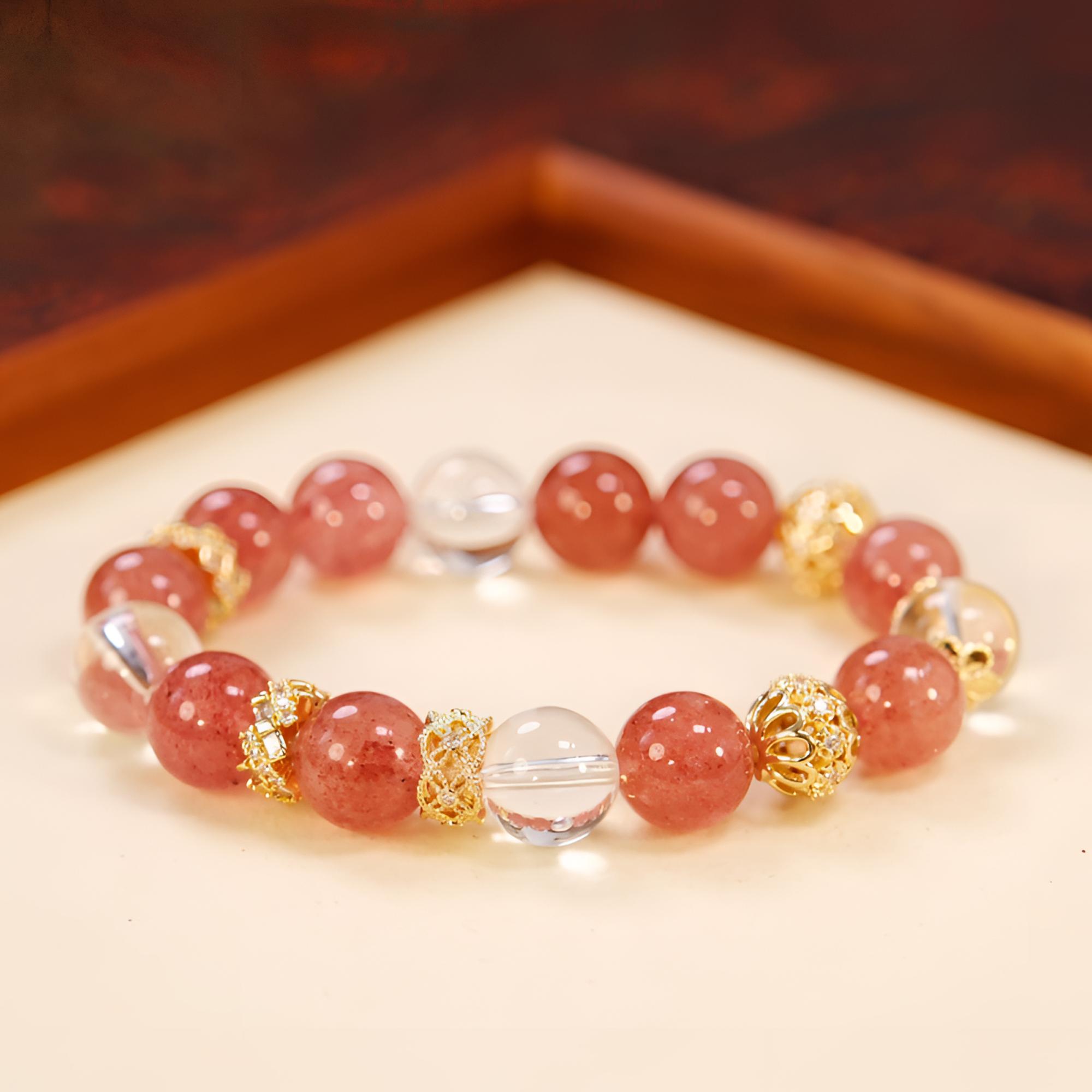 【吸引力】11mm 鸽血红草莓晶  白水晶 水晶手链设计款 C13