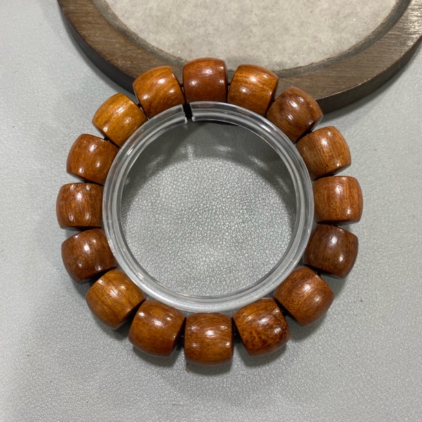 A1 【阳面】桃木卡1.4直切单圈手串