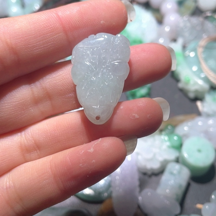 【闪购商品】翡翠颈饰未镶嵌天然翡翠