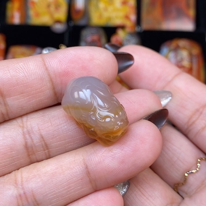 玛瑙/玉髓未镶嵌颈饰