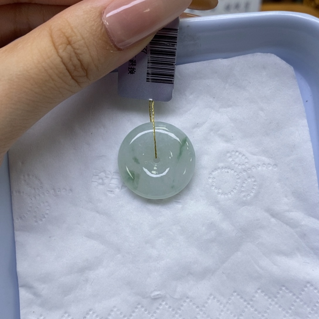 颈饰未镶嵌翡翠平安扣