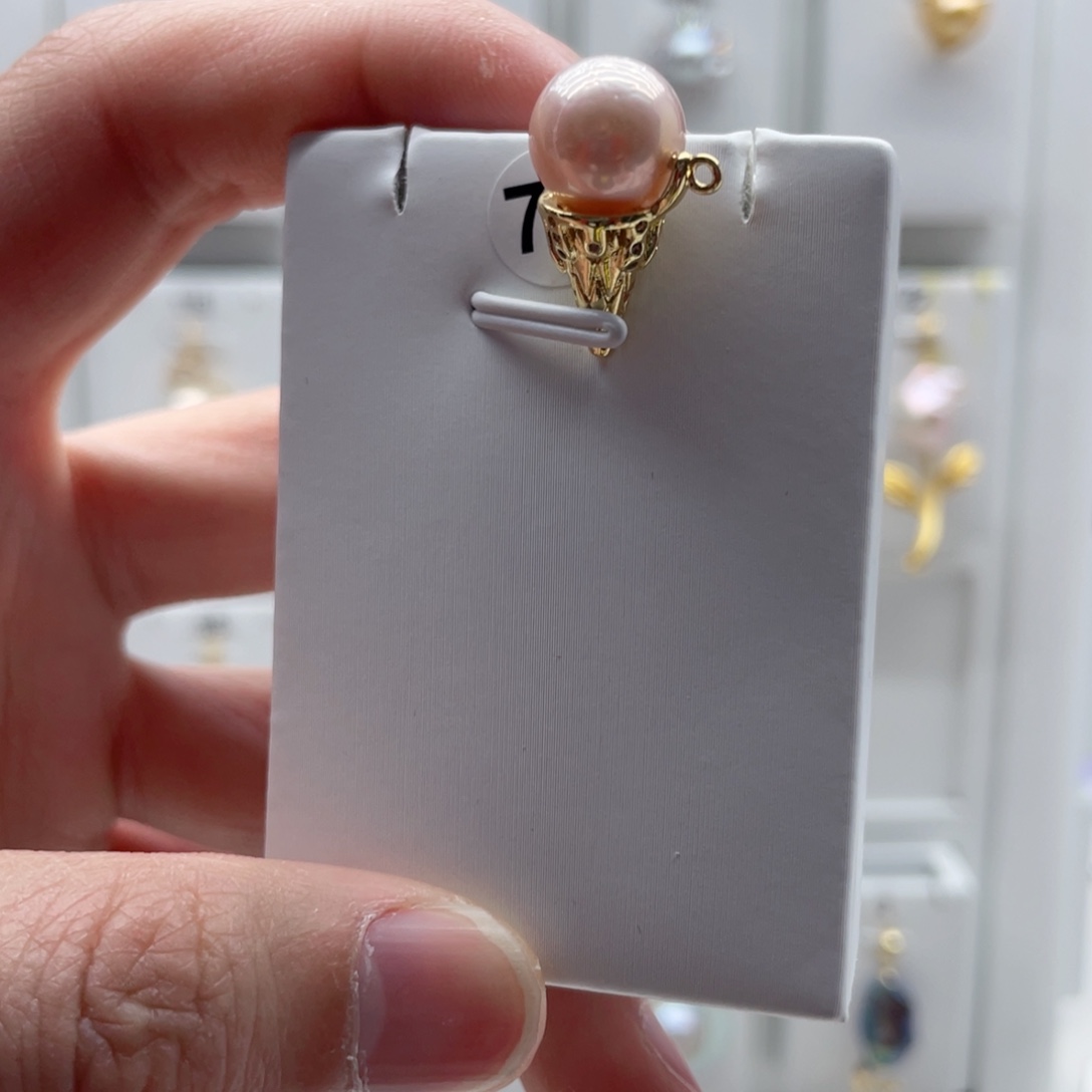 合金淡水珍珠颈饰