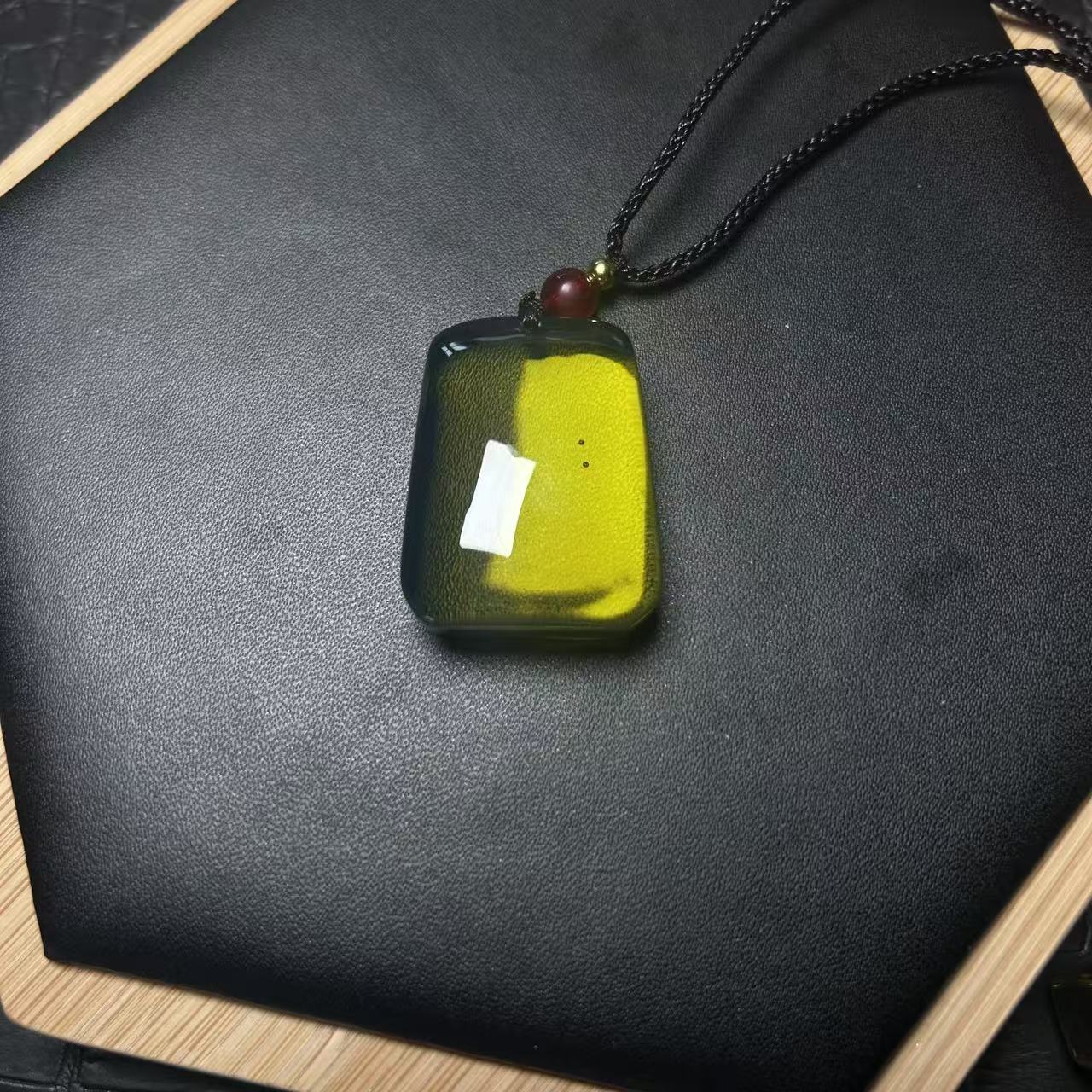 B210蓝珀吊坠（多样性发其一）