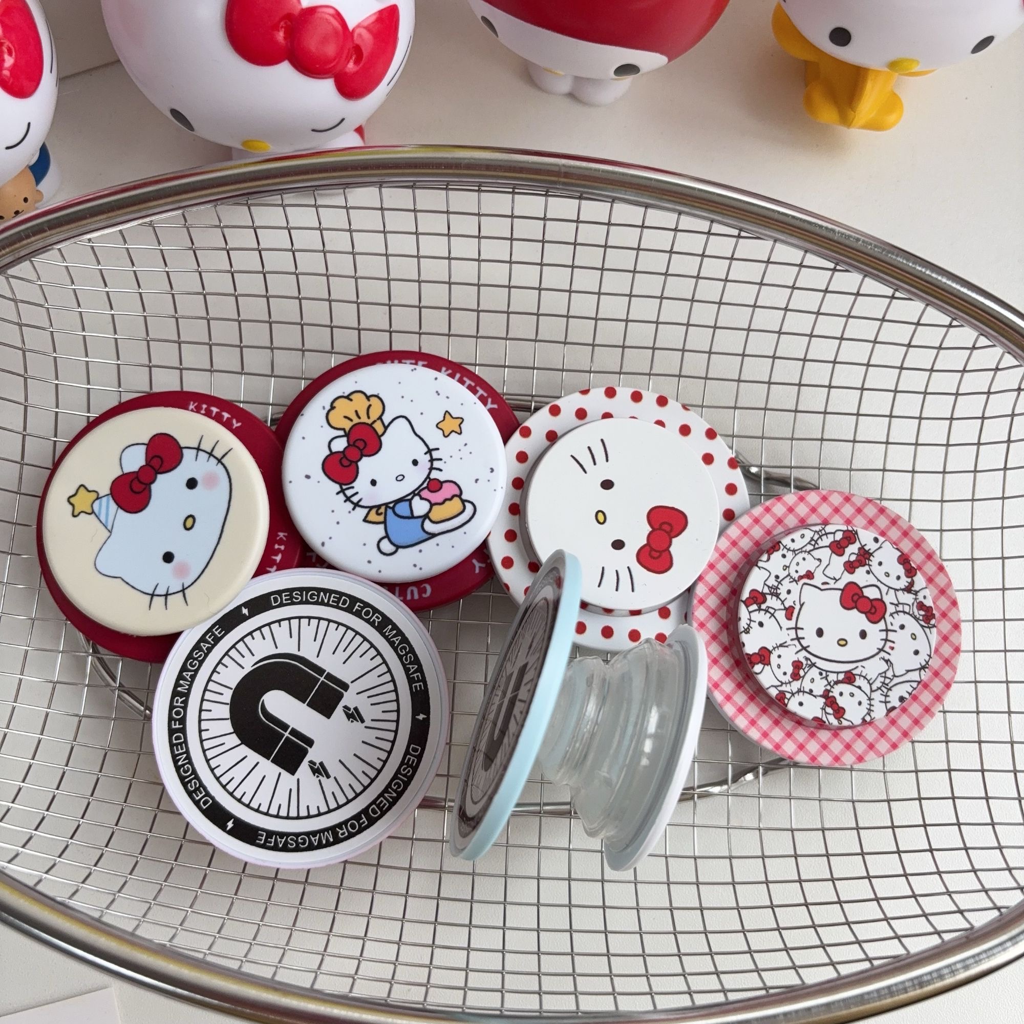 【直播自选】可爱卡通kitty猫磁吸手机支架可伸缩折叠适用号手机壳