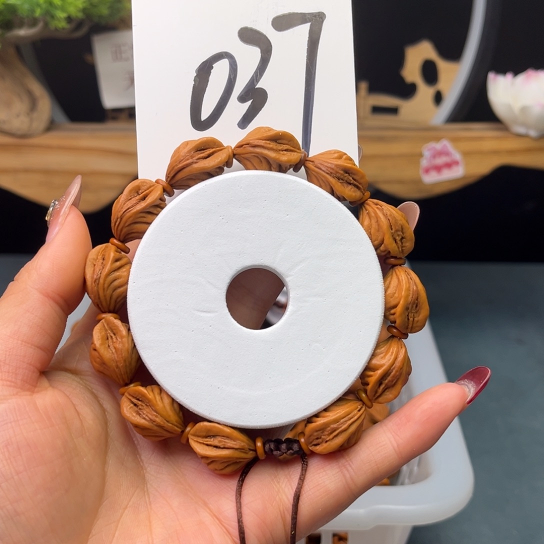 桃核手串真***?14生命之源