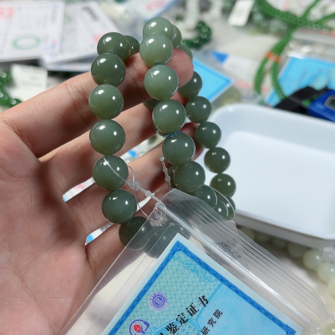 和田玉手链拍一发一多样性未镶嵌