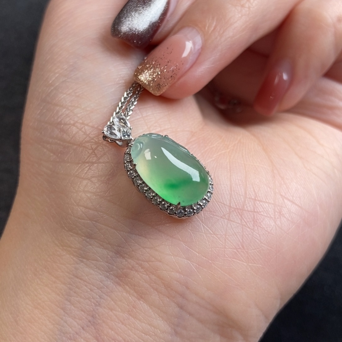 翡翠颈饰18K金镶嵌mini尺寸