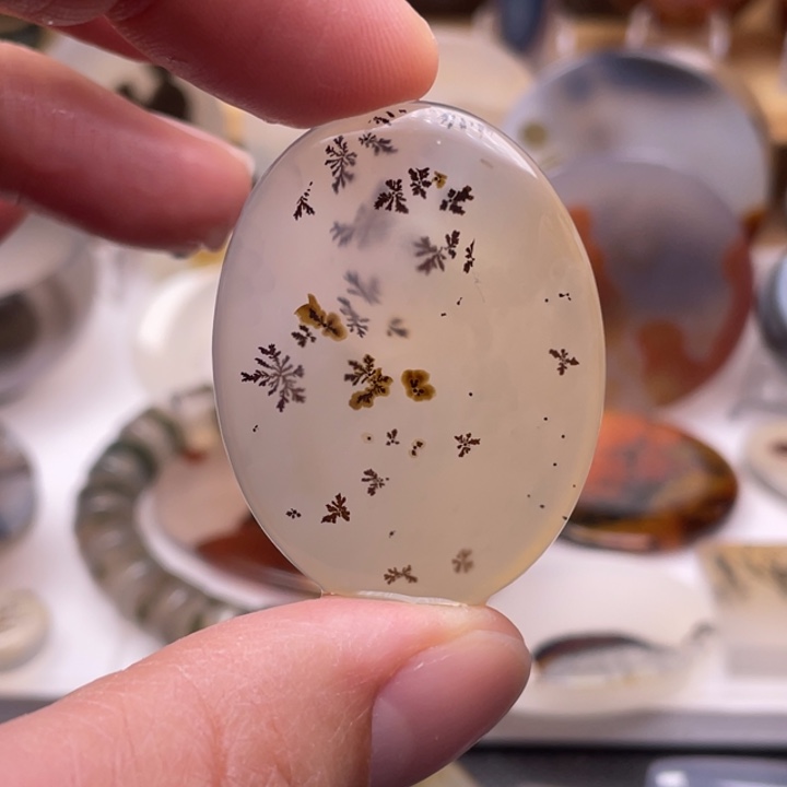 玛瑙/玉髓未镶嵌吊坠(不含链)