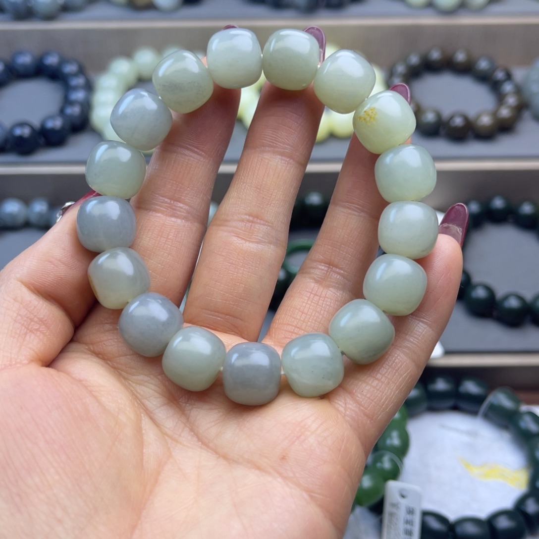 和田玉手链未镶嵌