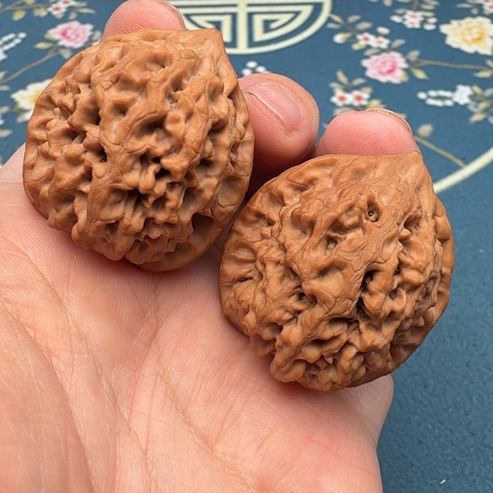 文玩核桃吊坠37 全品 太行龙纹